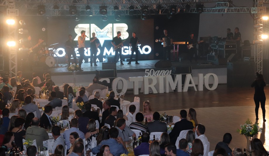 Convidados prestigiaram show de Rogério Magrão e Banda